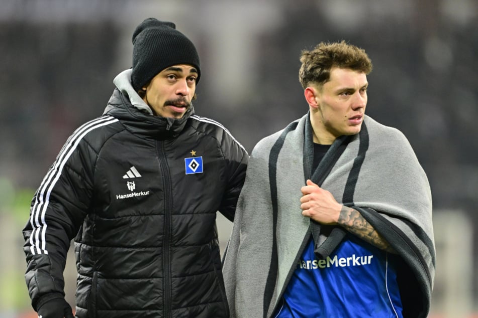 Nicolai Remberg (r.) geht unzufrieden nach Hause.