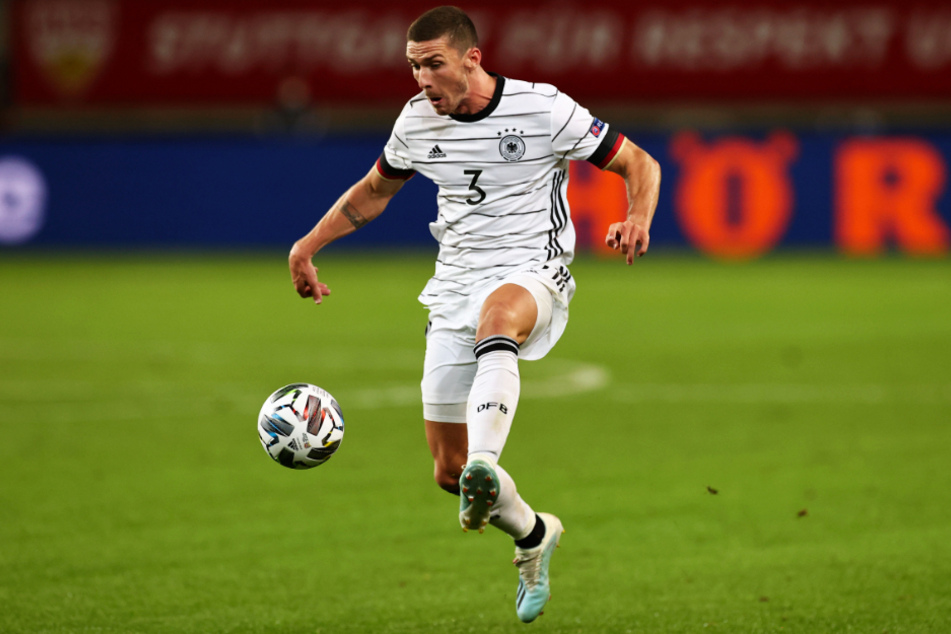 DFB-Debütant Robin Gosens bereitete nicht nur den deutschen Führungstreffer vor, sondern deutete seine Dynamik und seinen Offensivdrang immer wieder an.