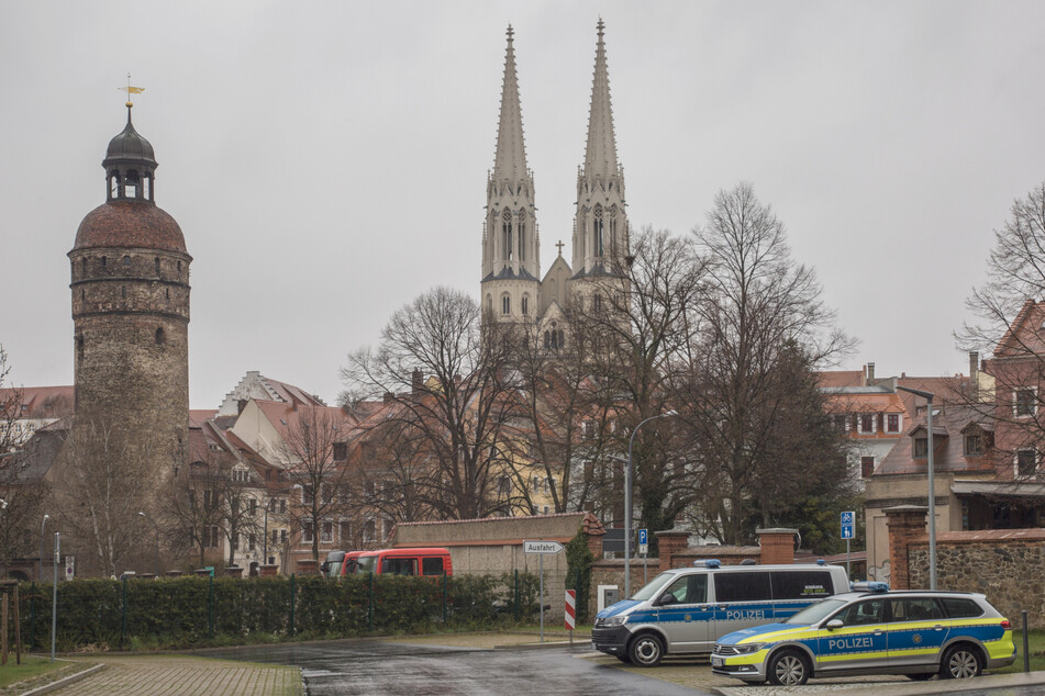 Die Polizei in Görlitz hat es vor Ostern mit Einbrechern zu tun bekommen, die zwölf Gartenhäuser und das Vereinsheim im Wiesenweg aufbrachen. (Symbolbild)