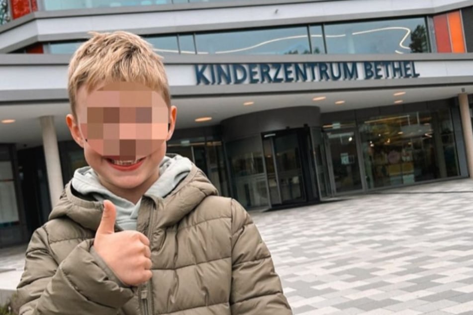 Henry (6) hat die Zeit in der Kinderklinik überstanden und ist mit seiner Familie in den Herbsturlaub gestartet.