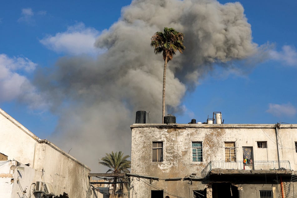 Palestinian officials and witnesses said on Wednesday that an Israeli strike killed the director of the Indonesian Hospital, a key clinic in the north of Gaza.