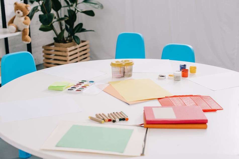 Nach einem Rundgang durch das Stadtmuseum können sich Kinder bei einer Bastelei kreativ austoben. (Symbolfoto)
