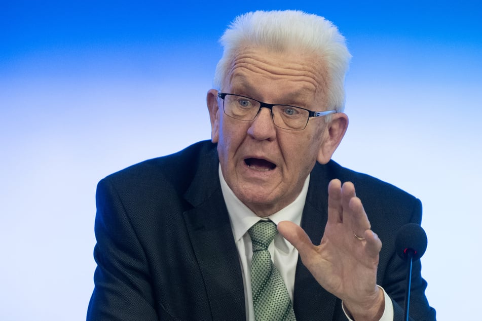 Unter anderem wird Ministerpräsidenten Winfried Kretschmann (75, Bündnis 90/Die Grünen) erwartet.