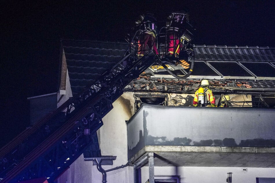 Stuttgart: Wohnhaus-Brand in Ludwigsburg: Ein Verletzter und 150.000 Euro Schaden!