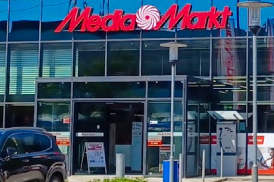 MediaMarkt München OEZ - Hanauer Straße 77.