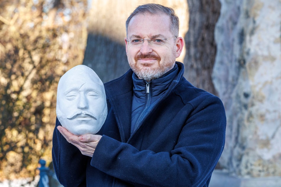 Für Bannewitzer Archivar Matthias Schildbach (48) wichtig: "Man kann stolz auf vergangene Errungenschaften sein. Das Wichtigste ist, den kritischen Blick trotzdem nicht zu verlieren."