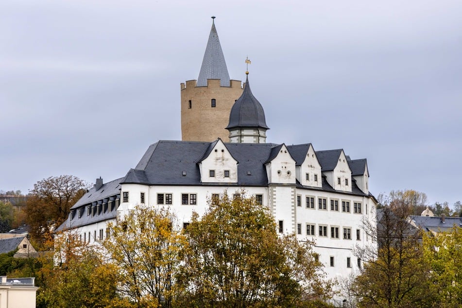 Am Sonntag startet der Verkauf auf Schloss Wildeck in Zschopau.