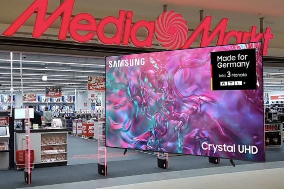 MediaMarkt hat riesigen 98-Zoll-Fernseher von Samsung im Angebot