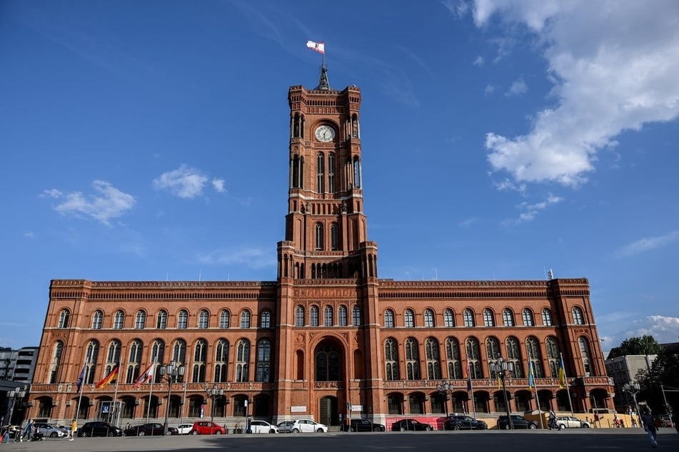 Wer zieht ins Rote Rathaus ein? Eine Woche vor der Abgeordnetenhauswahl stellten sich die Spitzenkandidierenden und Partei-Vertreter in der Wahlarena den Fragen des Publikums.