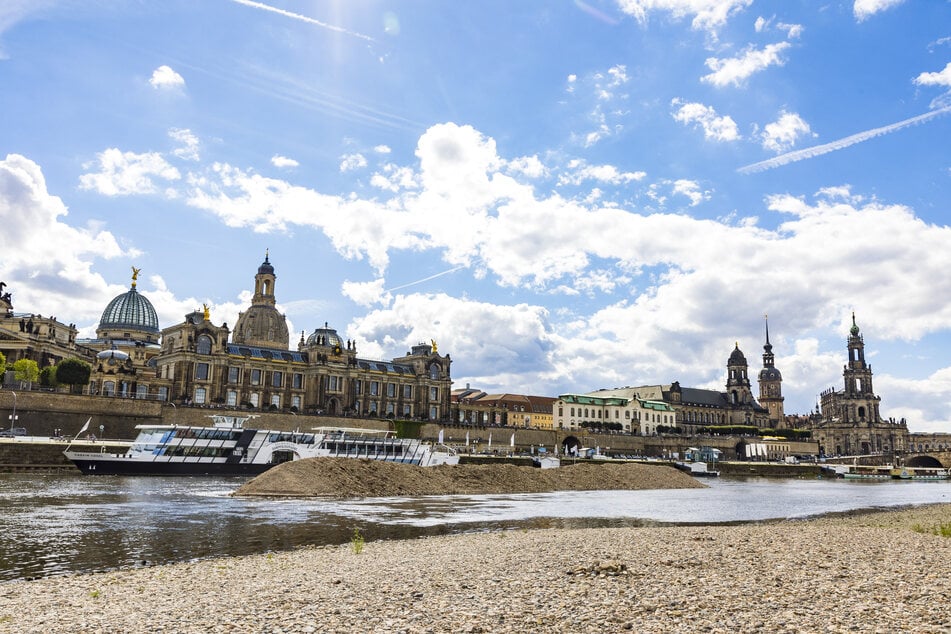 Vor über einem Jahr stand an dieser Stelle noch die Carolabrücke.