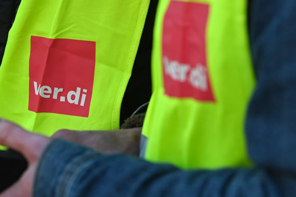 Die Gewerkschaft ver.di will, dass Löhne und Gehälter von Beschäftigten im nordrhein-westfälischen Groß- und Außenhandel um sieben Prozent steigen.