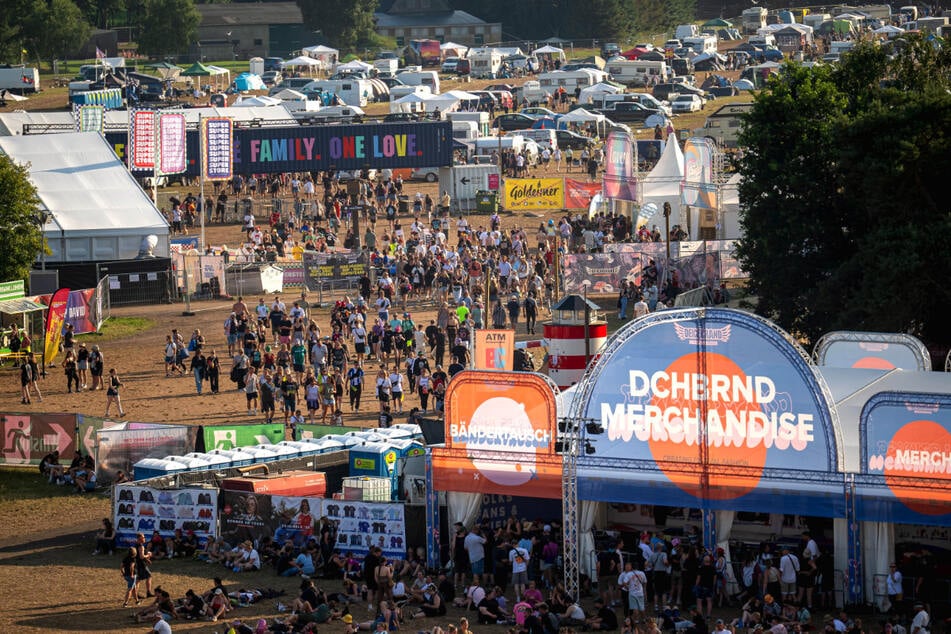 Todesfall auf Deichbrand-Festival lässt Polizei rätseln