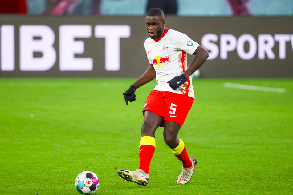 Leipzigs Dayot Upamecano (22) soll für 42,5 Millionen Euro den Verein wechseln.