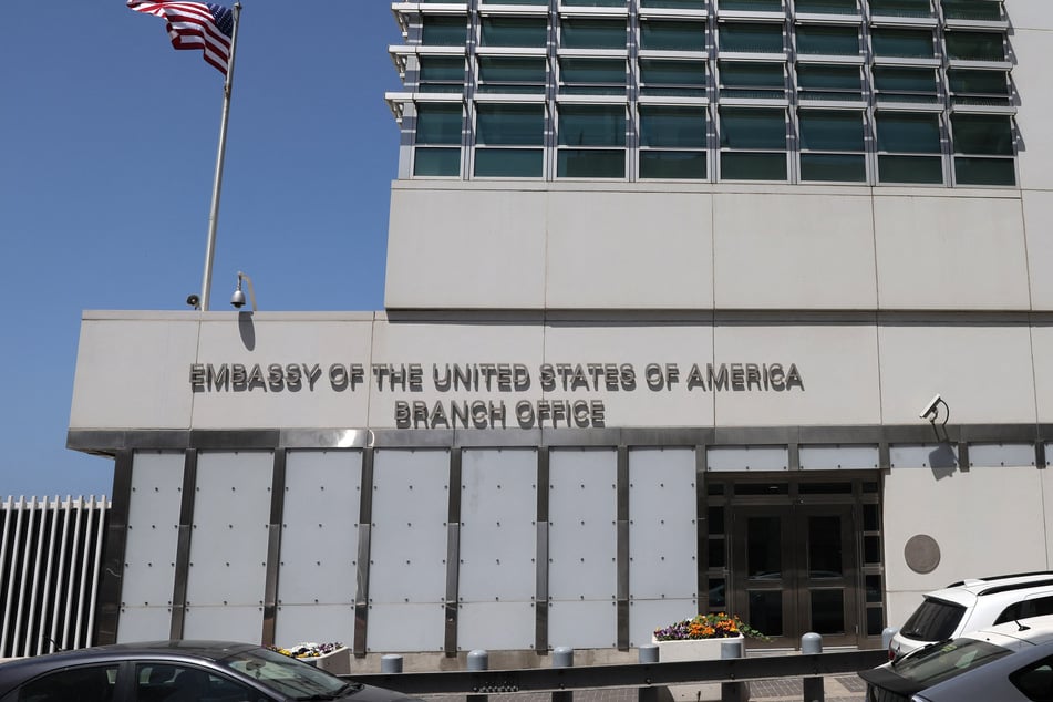 A 28-year-old US national was charged with an alleged attempt at firebombing the US' diplomatic mission in Tel Aviv.