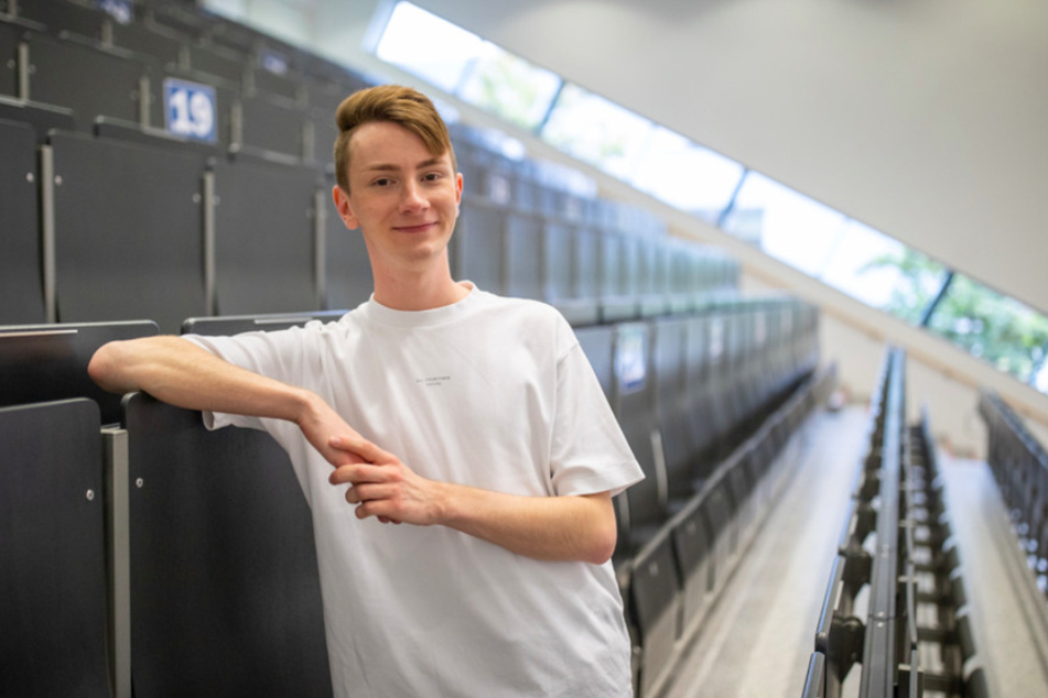 Tommy Blumenthal (22) hat sich verpflichtet, zehn Jahre lang nach Studium und Facharztausbildung in einem Gebiet zu arbeiten, in dem Bedarf an Ärzten besteht.