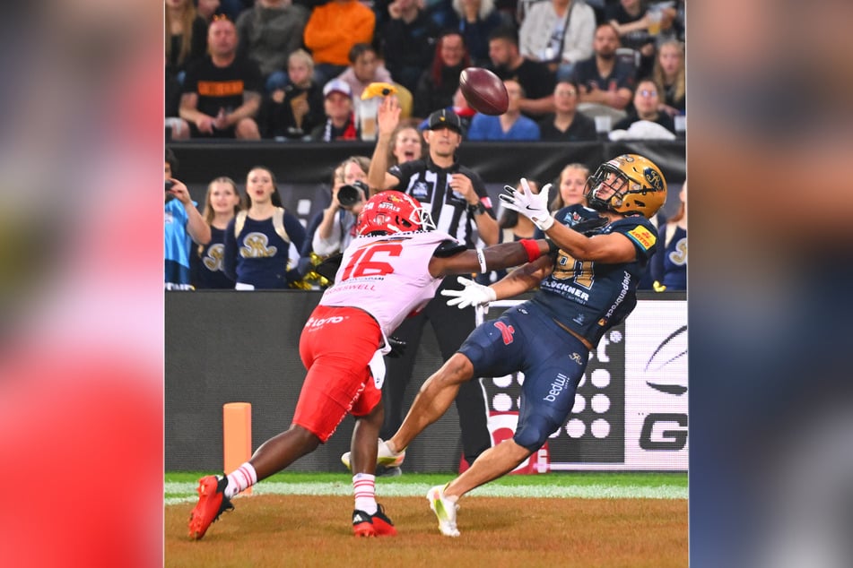 Der GFL Bowl hat bei Montigo Moss (24, r.) nicht nur aufgrund des Titelgewinns Spuren hinterlassen.