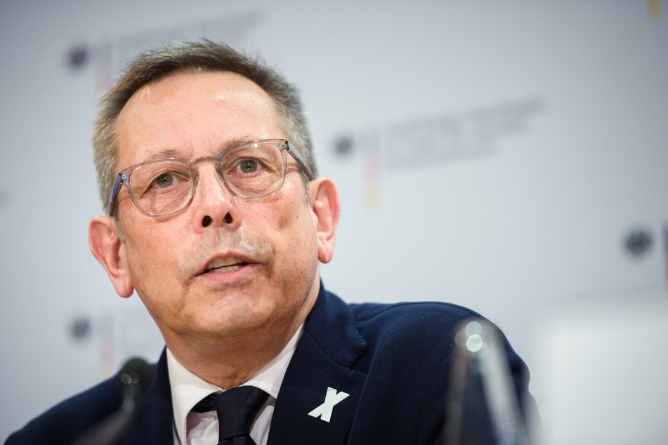 Johannes-Wilhelm Rörig, Unabhängiger Beauftragter für Fragen des sexuellen Kindesmissbrauchs, spricht während einer Pressekonferenz.