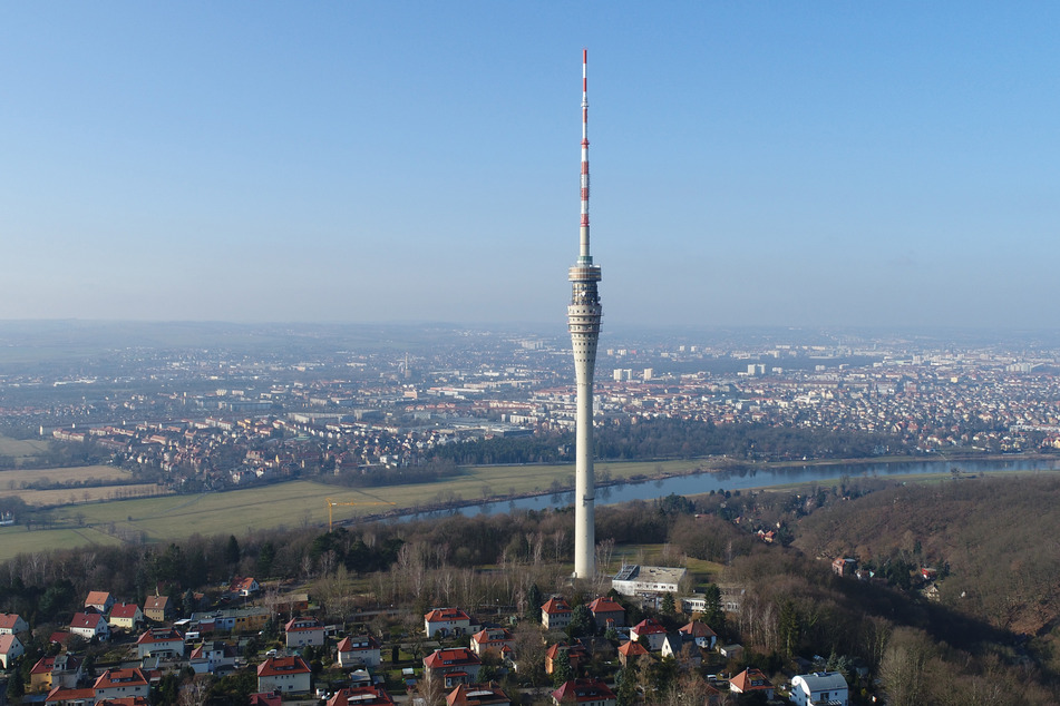 Für das Areal um den Fernsehturm wurde beim Freistaat bereits ein Antrag eingereicht. Der macht aber nur Sinn, wenn die Sanierung kommt.