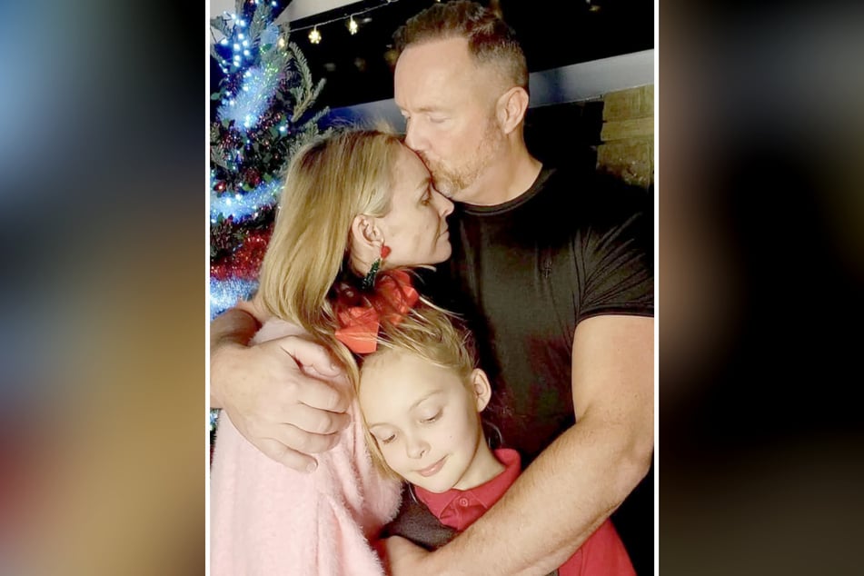 Mit ihrem Ehemann Gareth Brisbane hatte sie eine gemeinsame Tochter.