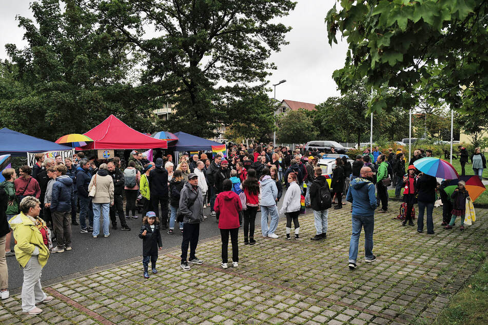 Schüler-Demo in Pirna gegen eine AfD-Veranstaltung. Das Herder-Gymnasium trägt seit 2006 den Titel "Schule ohne Rassismus, Schule mit Courage".
