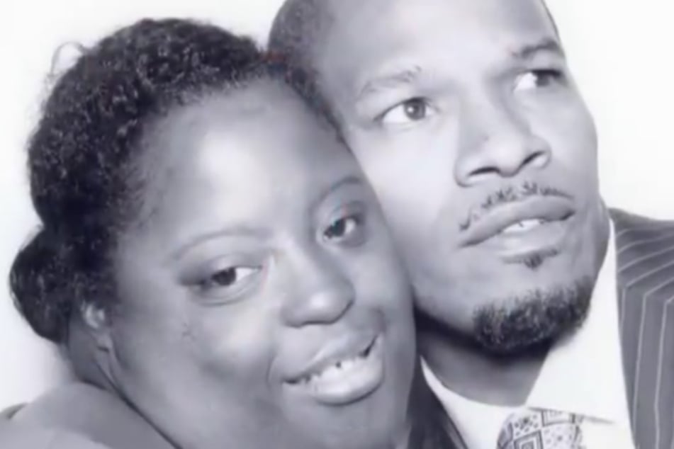 Jamie Foxx is mourning the death of his 36-year-old sister