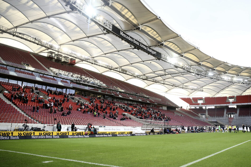 VfB-Anhänger können sich freuen: Nun kehren wieder mehr Fans zurück ins Stadion.