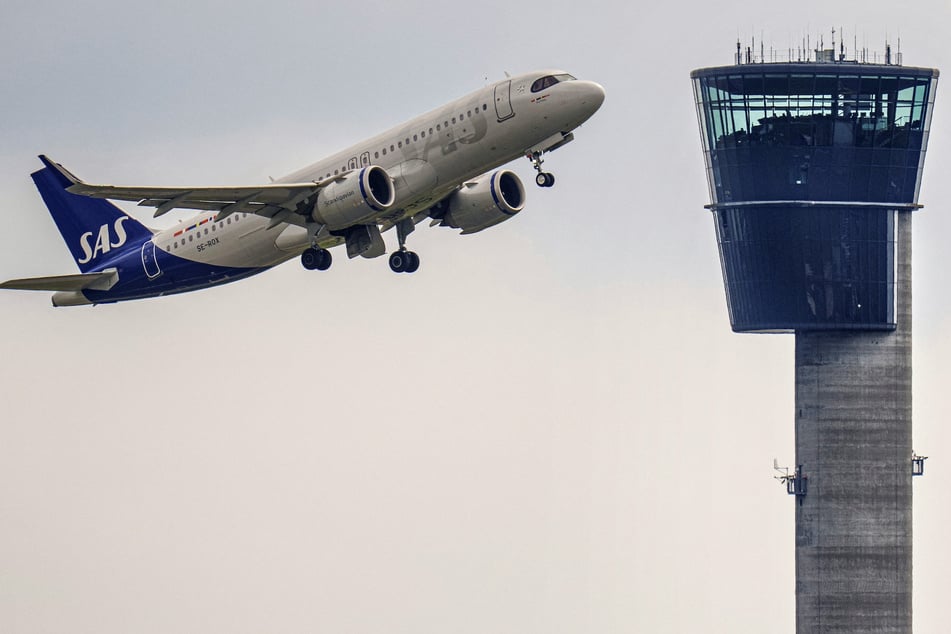 Caos en el aeropuerto de Copenhague: un ladrón de coches paraliza el tráfico aéreo