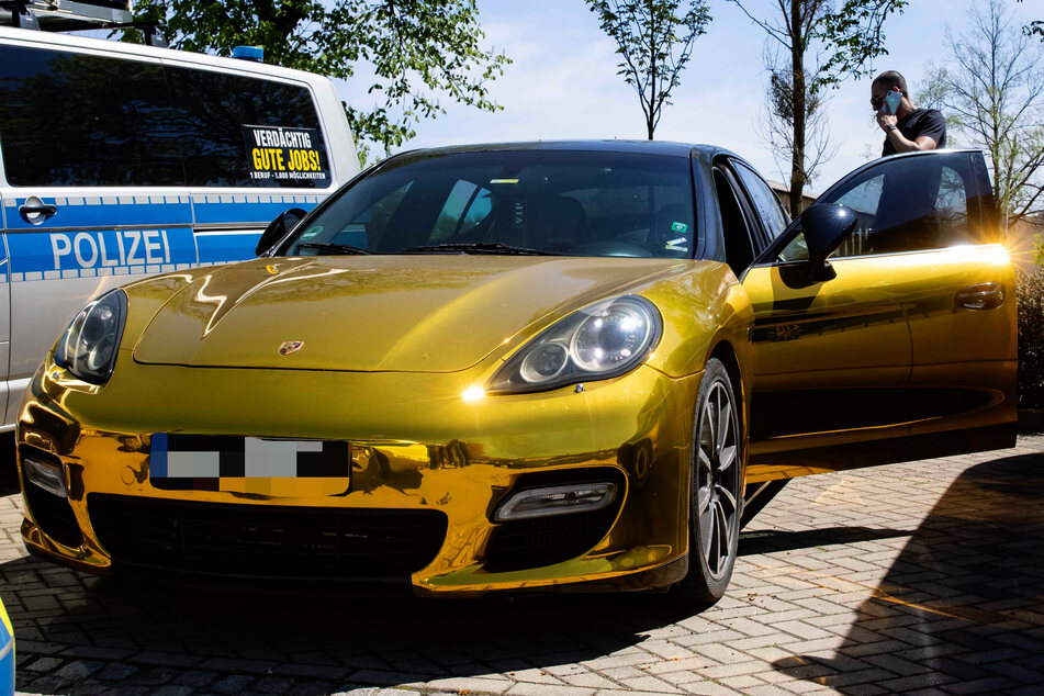 Auch am Montag blieb der "verbotene Porsche" noch bei der Polizei.