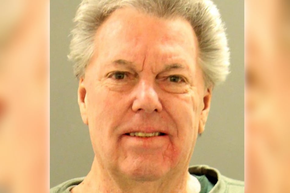 William Stevenson (77) wurde wegen Mordes angeklagt!