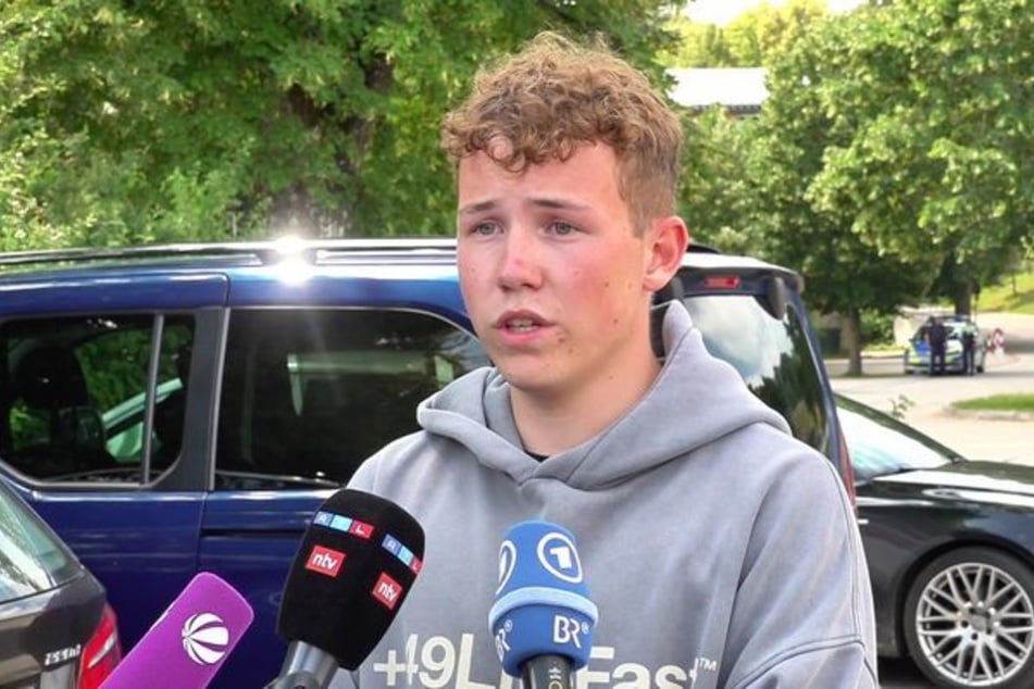 Schüler Levi Lachmann berichtete, wie Mitschüler den beiden verletzten Mädchen halfen.