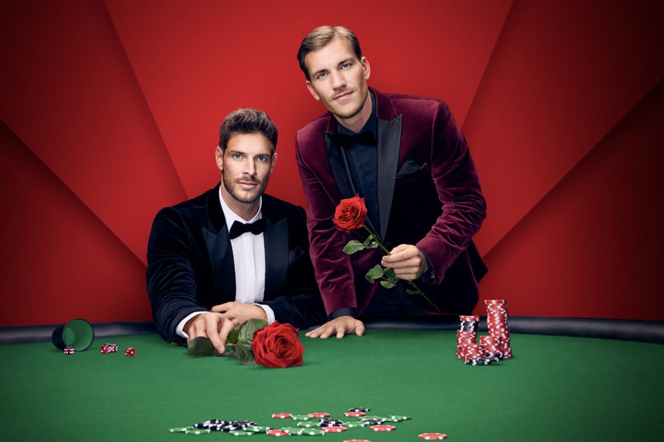 Die Kandidatinnen der RTL-Show "Die Bachelors" kämpfen um das Herz von Martin Braun (35, l.) und Felix Stein (32).