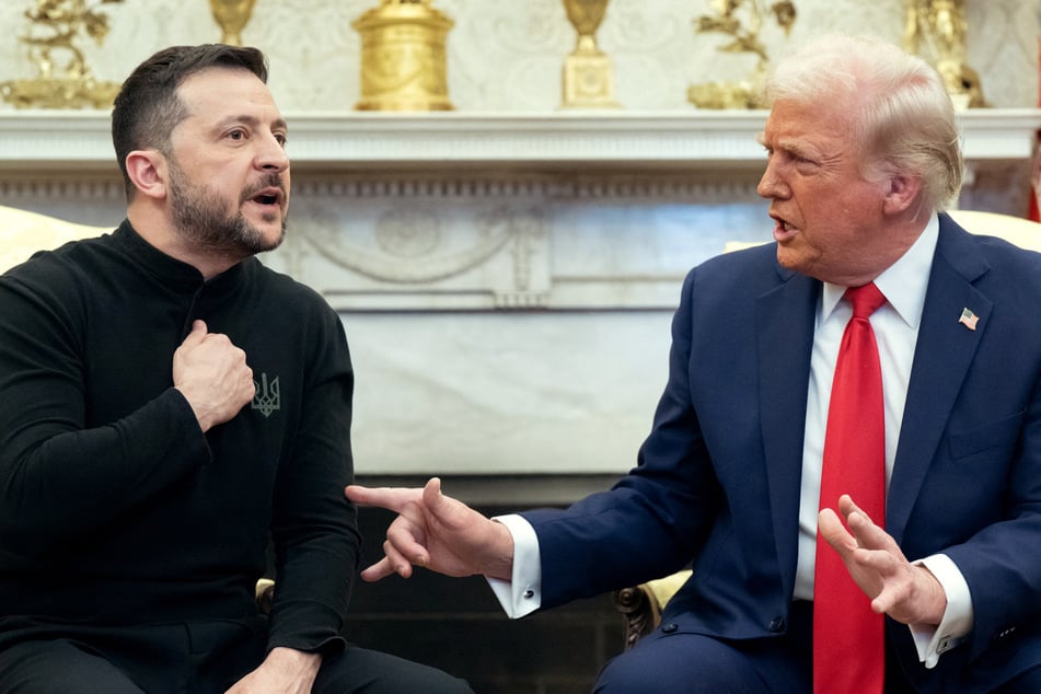 Ukraine's Volodymyr Zelensky (l.) had been due to sign the minerals agreement at the White House in February but was shown the door after a stunning spat with Donald Trump.
