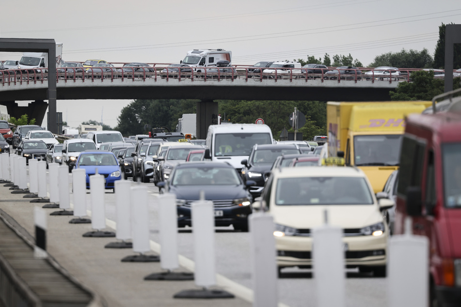Staus und "Schneckentempo" zum Ferienstart: Das sollten Auto-Urlauber unbedingt vermeiden