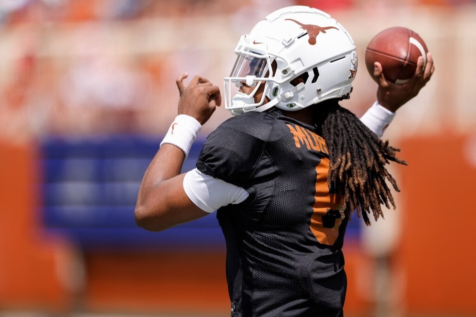 Maalik Murphy throws a pass and he and his fellow QBs are ready to destroy fall camp.