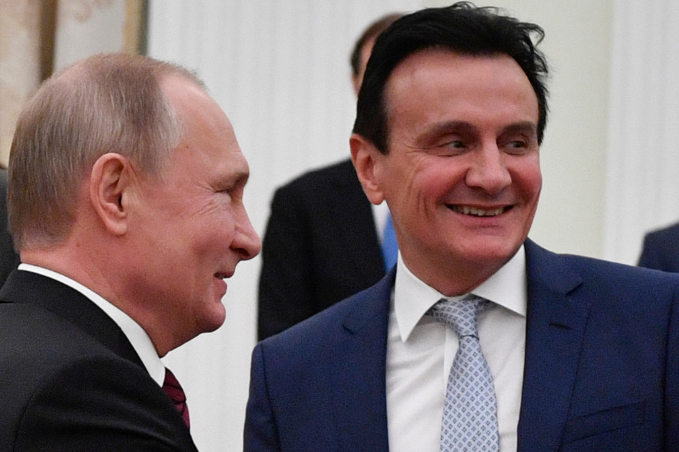 Wladimir Putin (links, 67), Präsident von Russland, traf sich im März 2019 mit Pascal Soriot (61).