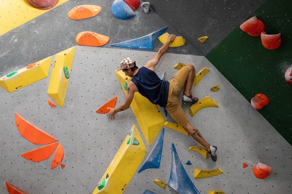 In Chemnitz gibt es Hallen zum Klettern oder Bouldern. (Symbolbild)