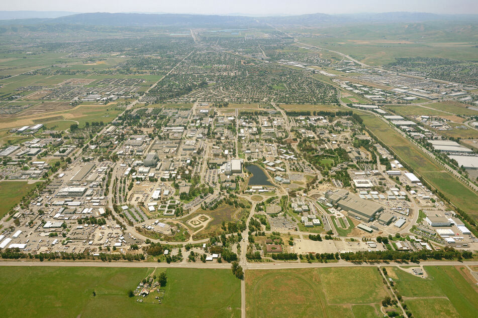 The successful experiment was conducted at the DOE's Lawrence Livermore National Laboratory in California.