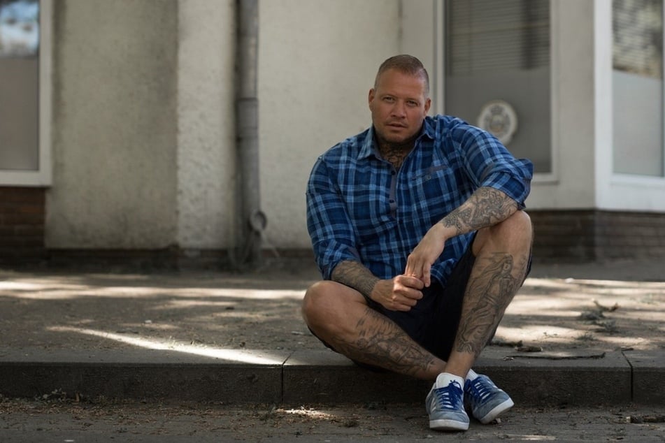 Philip Schlaffer (47) war 20 Jahre als Neonazi und Hooligan in der extrem rechten Fußballszene aktiv.