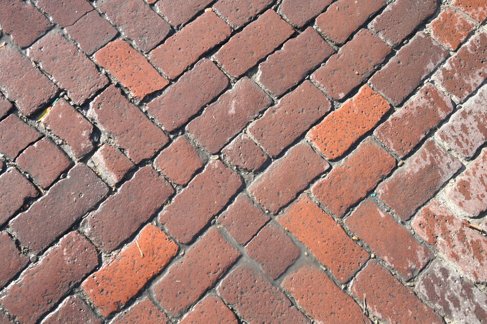The original bricks of Freedmen's Town are arranged in triangular patterns which are said to represent the form of a pyramid.