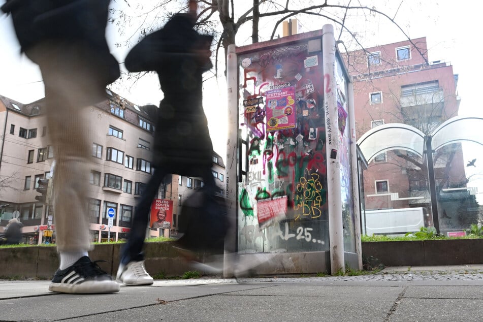 Kein Ende in Sicht? Abbau alter Telefonzellen stockt