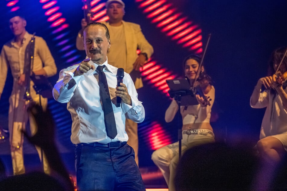 Alex Christensen (58) trat am Donnerstag in der Quarterback Arena auf.