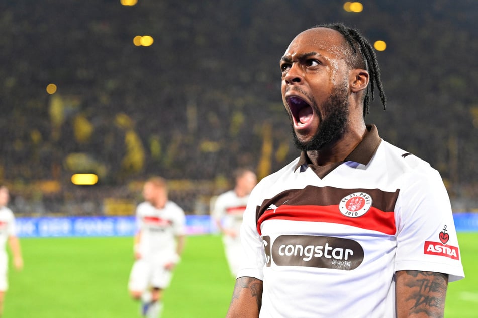 Ricky-Jade Jones (23) jubelt über seinen sehenswerten Ausgleich gegen den BVB.