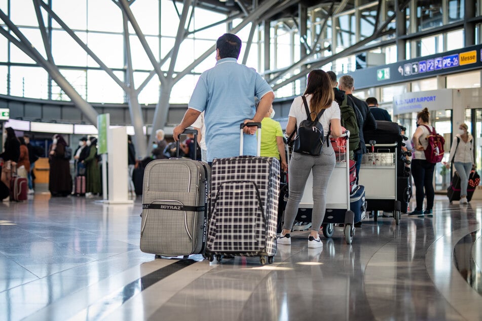 Sommerferienzeit ist auch Reisezeit. Doch das führt dazu, dass sich immer mehr Deutsche in anderen Ländern mit dem Coronavirus infizieren.