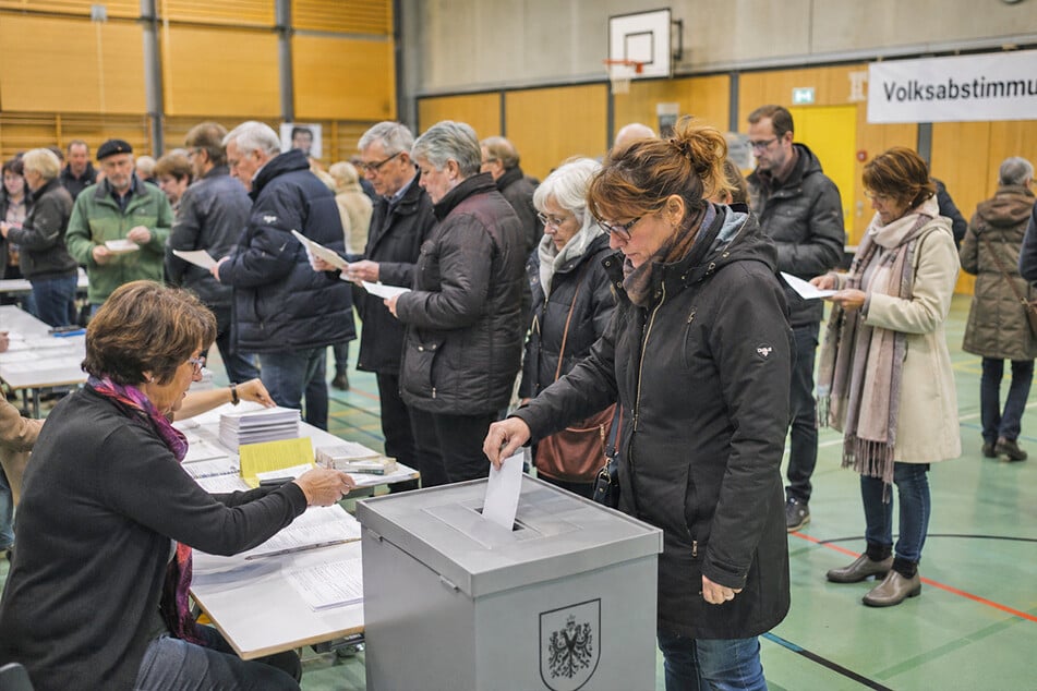 Misstrauen gegenüber Politik: Sind Volksabstimmungen eine Lösung?