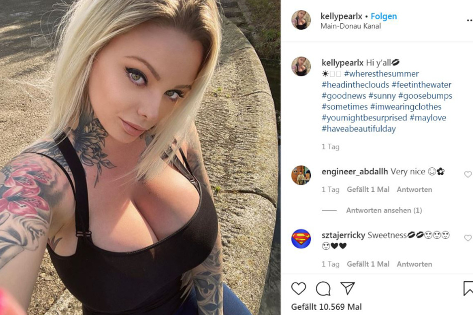 Kelly Pearl (30) auf einem sexy Selfie.