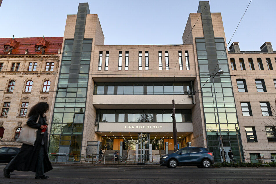 Am Landgericht in Magdeburg wurde gegen die Eltern des kleines Oskar (†1) am Montag das Urteil gesprochen. (Archivbild)