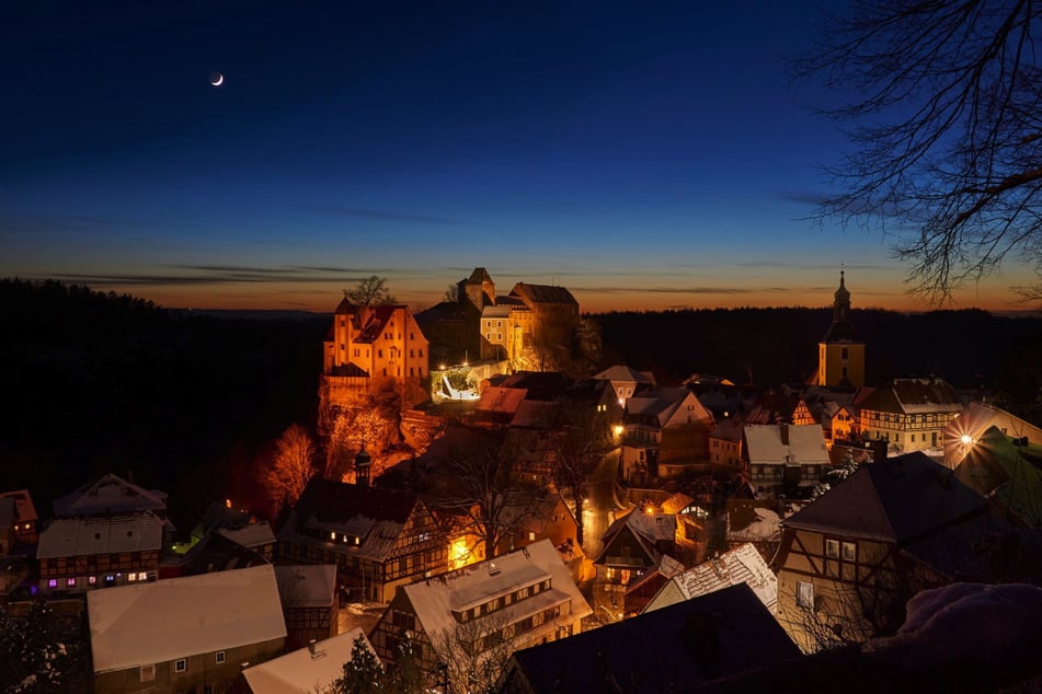 Die Burg Hohnstein lädt zum Märchenfunkeln ein.