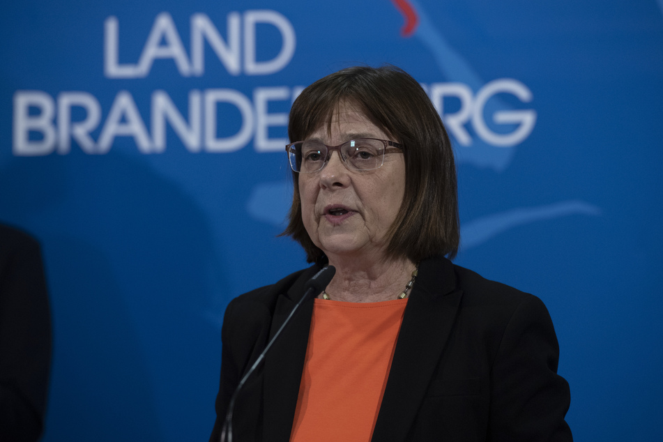 Auch Gesundheitsministerin Ursula Nonnemacher (Grüne) stellte eine solche Pflicht in Aussicht.