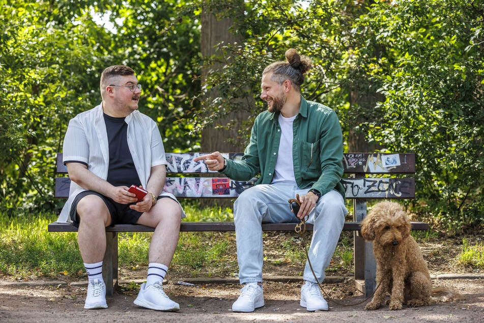 Im Interview mit TAG24-Reporter Florian Mentele (32, l.) sprach Gründer Benjamin Uth (37) über seine Firma "Legal Ease" und Künstliche Intelligenz.