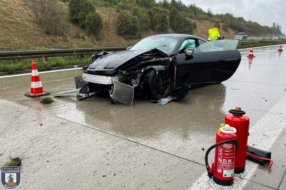 Bei dem Unfall entstand ein Sachschaden in Höhe von circa 200.000 Euro.